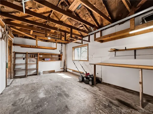 $289,500 | 106 Leonard North, Camdenton, MO 65020