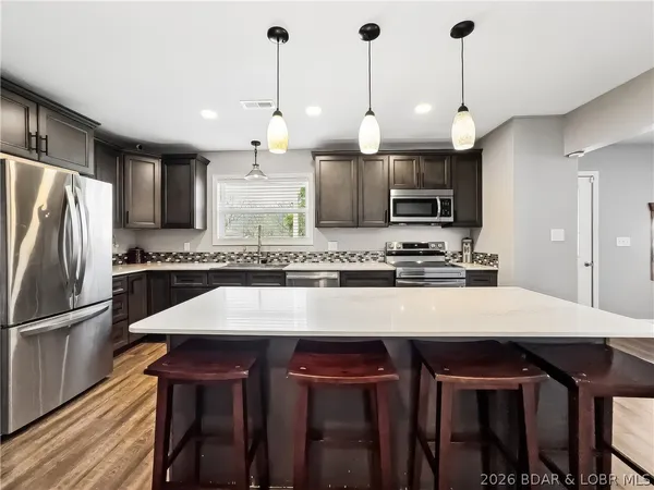 $289,500 | 106 Leonard North, Camdenton, MO 65020