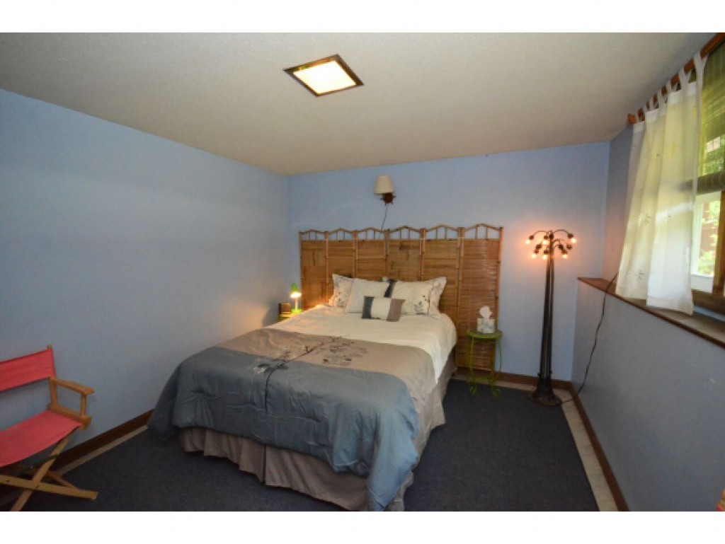 74 Lane Road Raymond, NH 03077 - Photo 11 of 22 Gallery Image 11