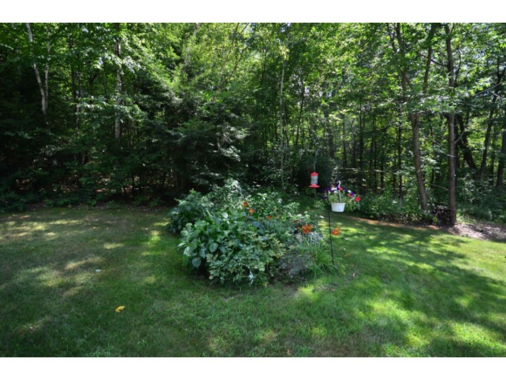 74 Lane Road Raymond, NH 03077 - Photo 19 of 22 Gallery Image 19