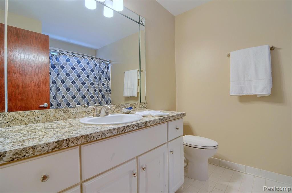 3624 Nesting Ridge Drive Rochester Hills, MI 48309 - Photo 37 of 57