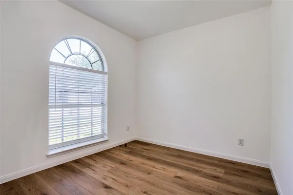 $2,000 | 317 Meadow View Lane, Anna, TX 75409