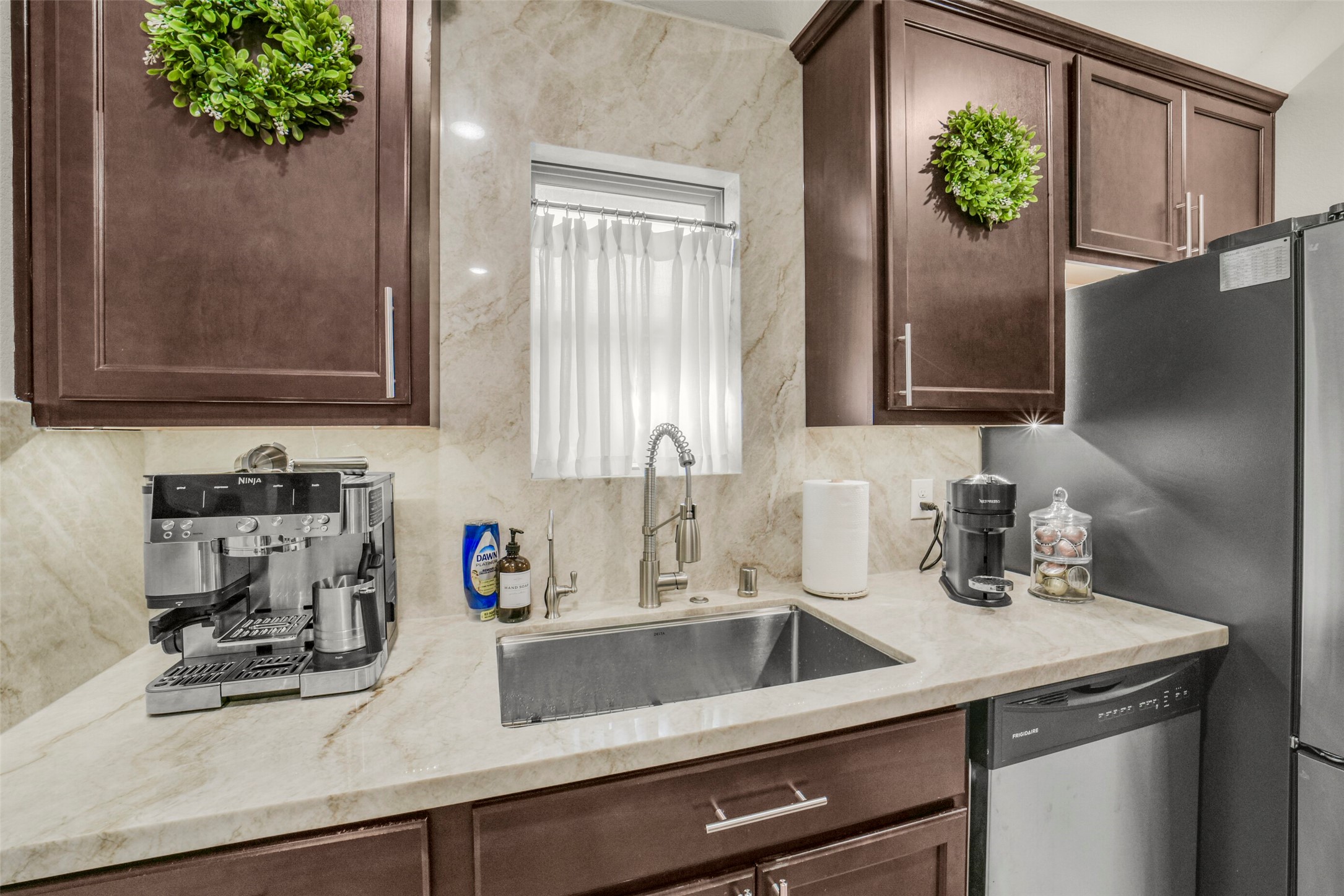 4527 Mondial Road Katy, TX 77493 - Photo 10 of 42