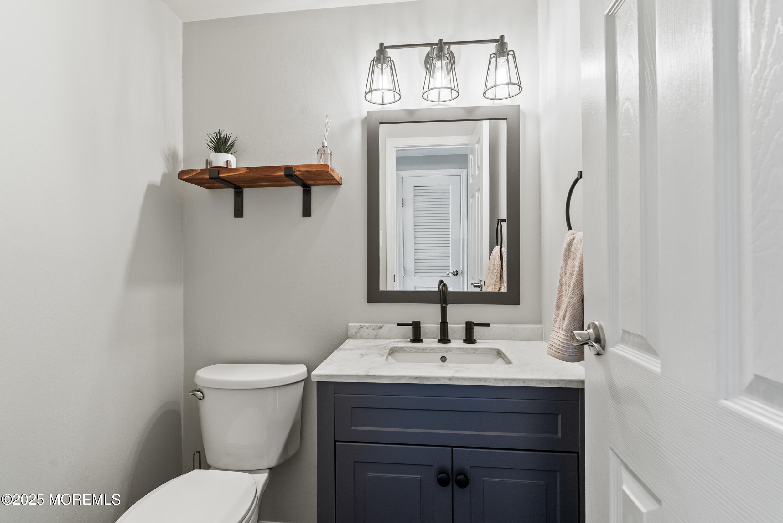 135 Carlton Avenue Evesham, NJ 08053 - Photo 9 of 39 18_018