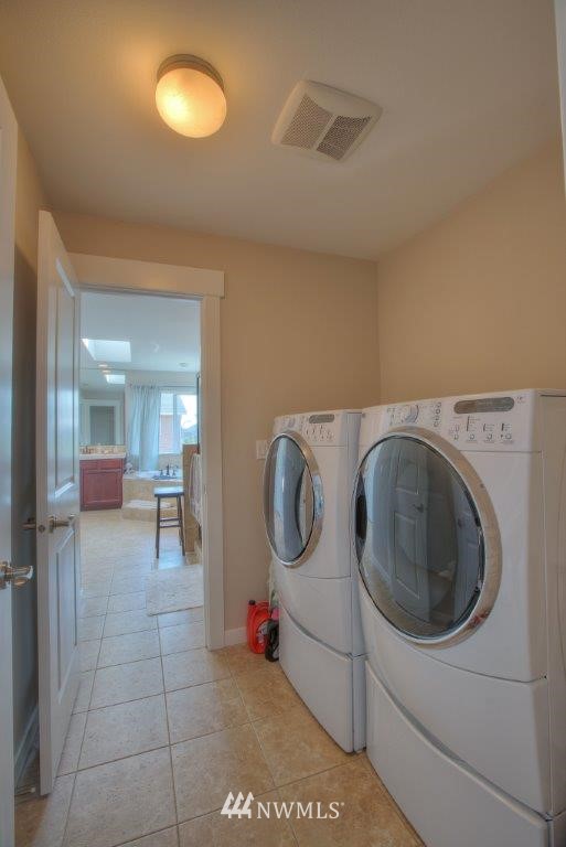5117 Northeast 7th Place Renton, WA 98059 - Photo 15 of 16
