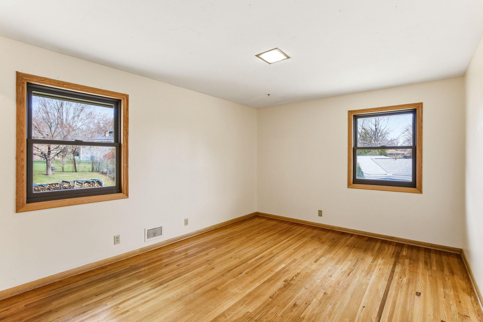5116 Meadow Ridge Edina, MN 55439 - Photo 17 of 43