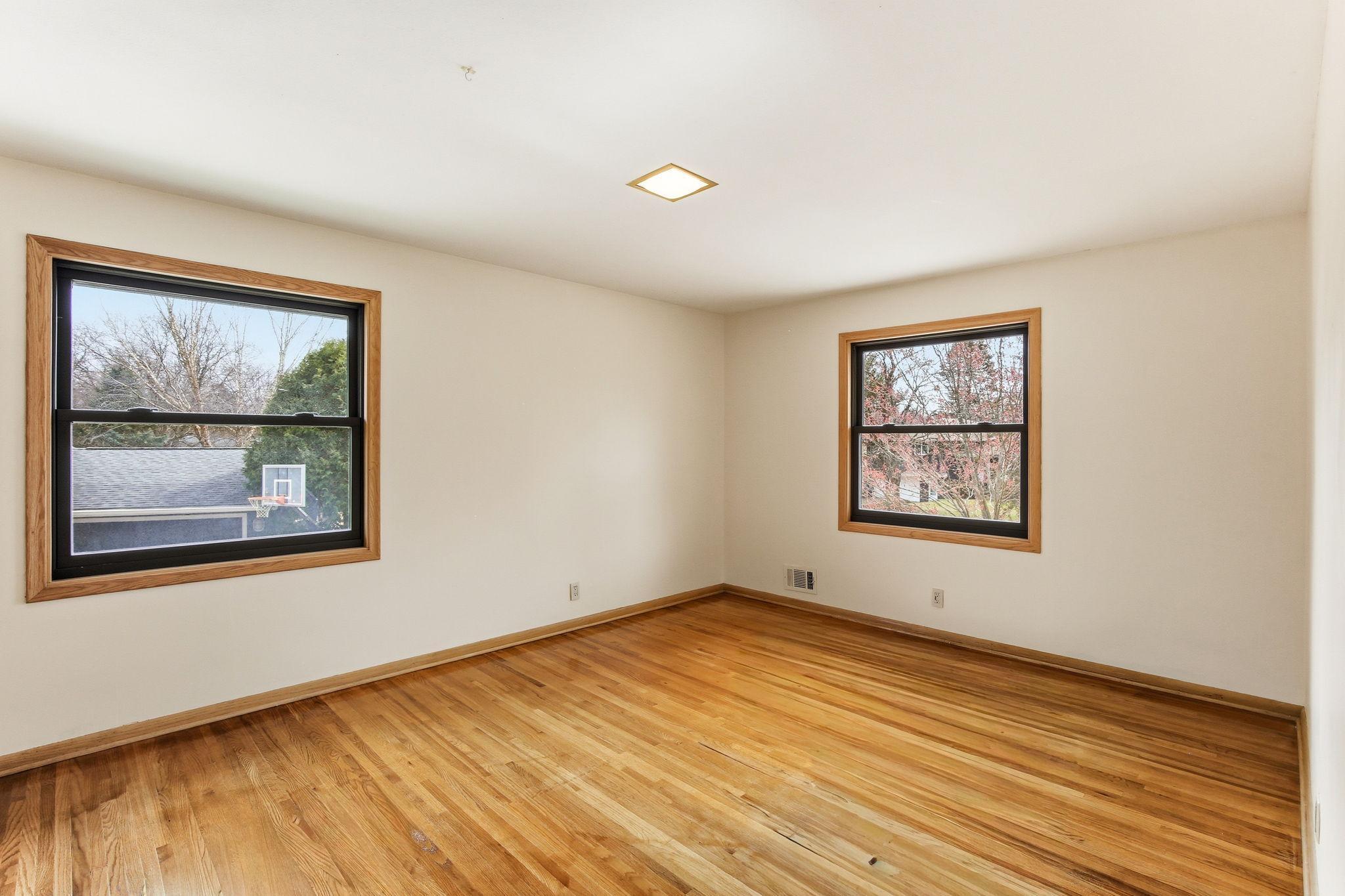 5116 Meadow Ridge Edina, MN 55439 - Photo 21 of 43