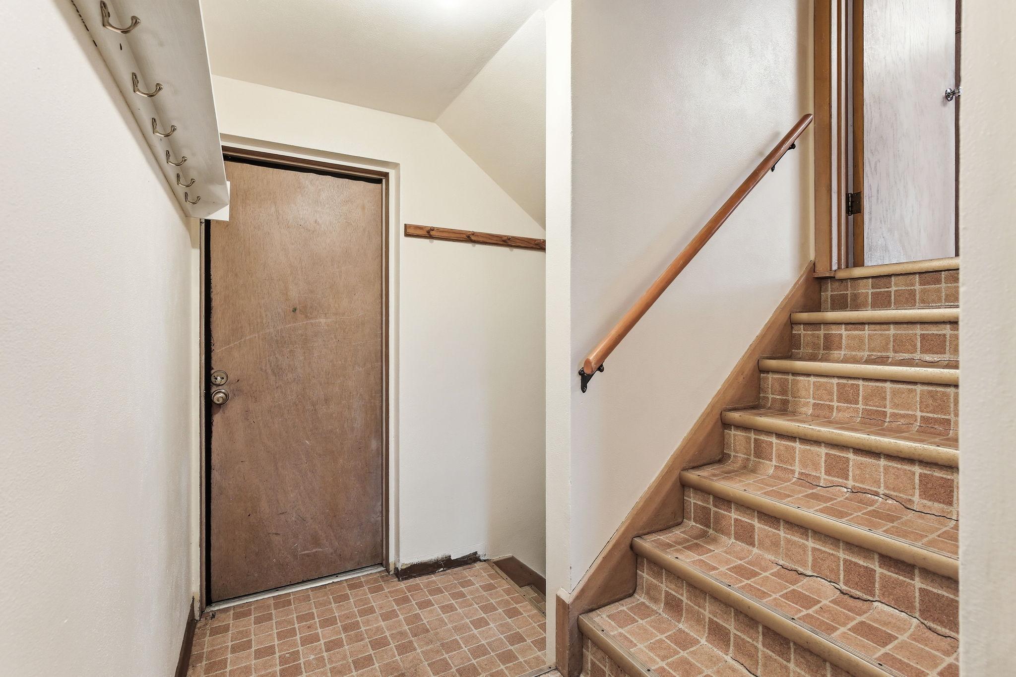 5116 Meadow Ridge Edina, MN 55439 - Photo 24 of 43