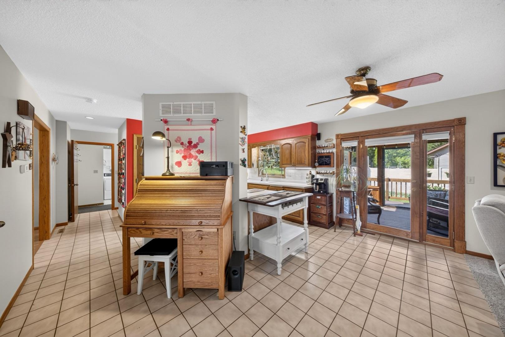 1116 Knoll Court Northwest Rochester, MN 55901 - Photo 11 of 56