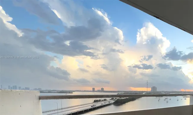 $2,800 | 7904 West Drive, Unit 812, North Bay Village, FL 33141