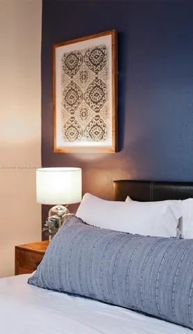 $2,800 | 7904 West Drive, Unit 812, North Bay Village, FL 33141