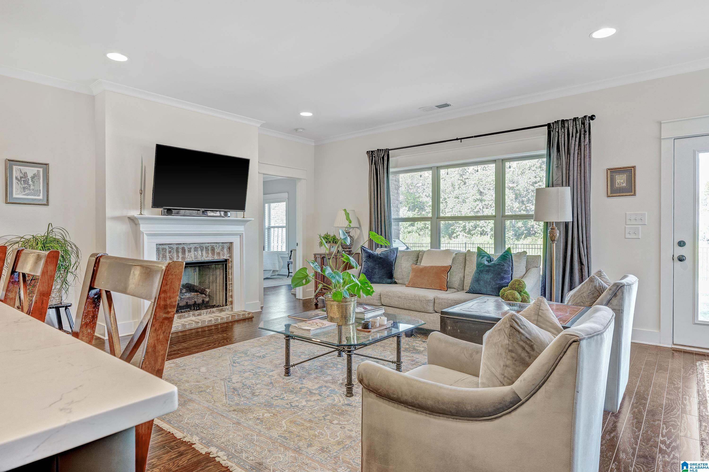 762 Pineview Road Birmingham, AL 35210 - Photo 11 of 30