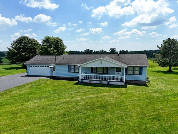 $264,900 | 16994 Taylor Road, Clarendon, NY 14470
