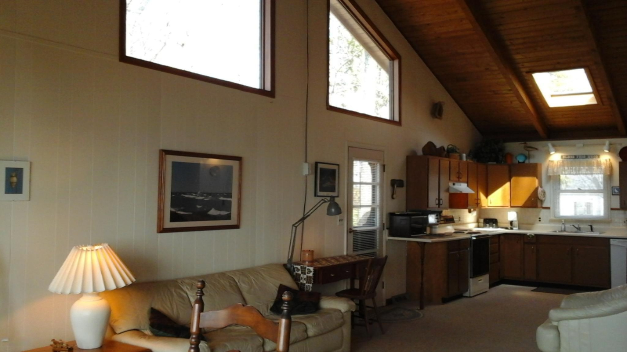 16806 Starkey Road Arcadia, MI 49613 - Photo 18 of 50 Mid-Century Modern!