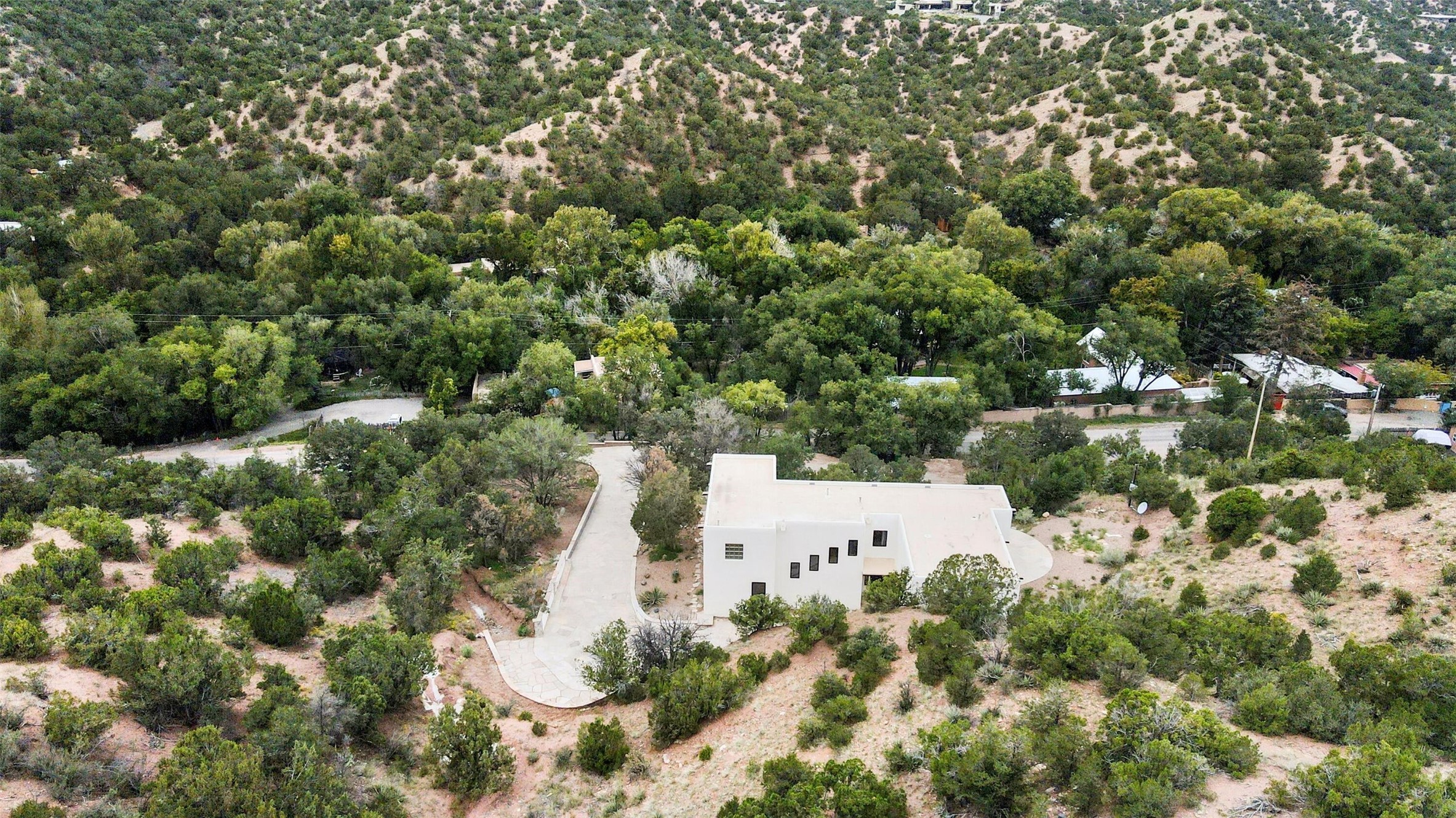 1339 Bishops Lodge Road Santa Fe, NM 87506 - Photo 49 of 59