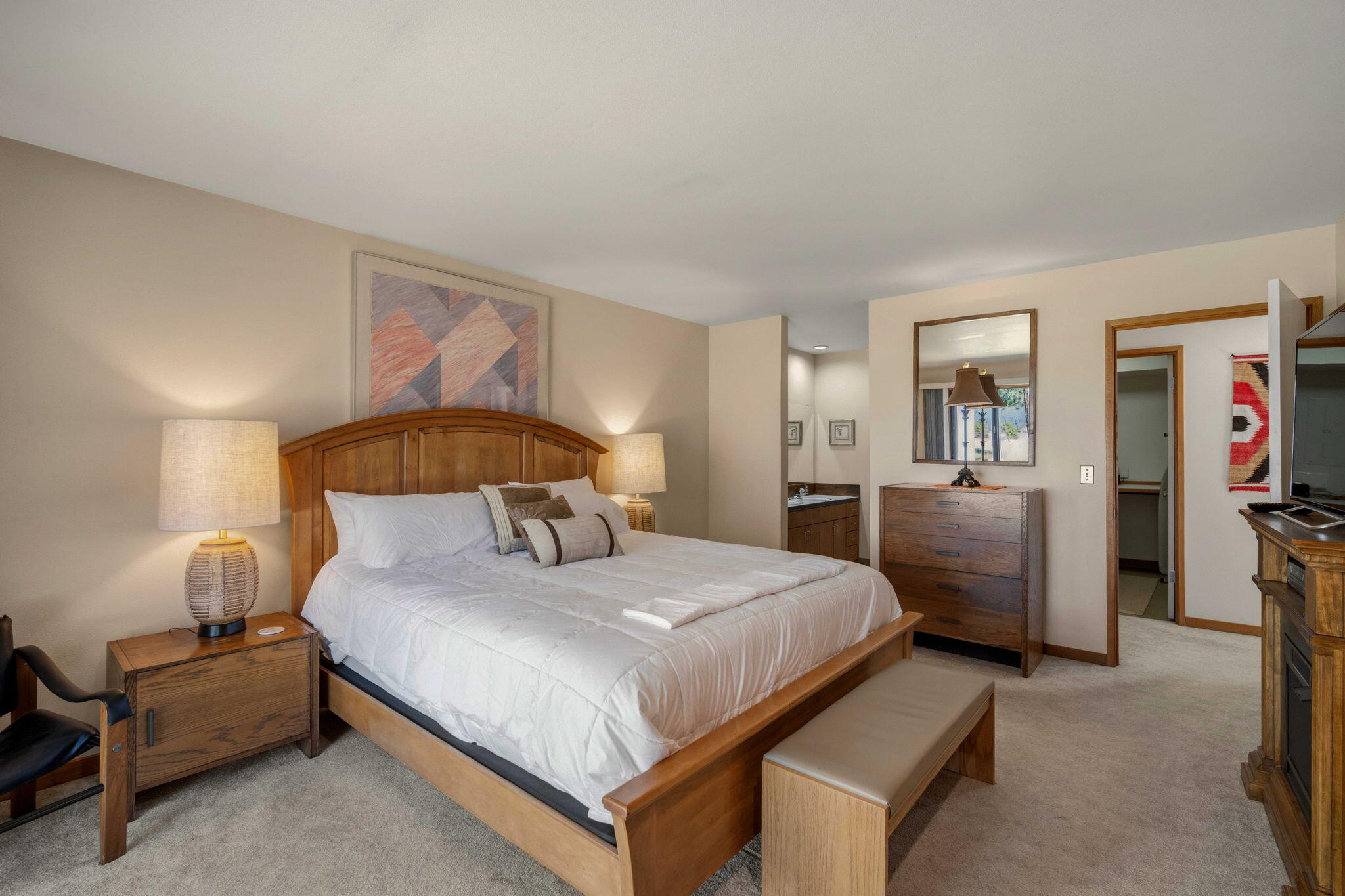 57258 Island Road, Unit 58 Sunriver, OR 97707 - Photo 18 of 30 18-web-or-mls-58 Meadow House-18