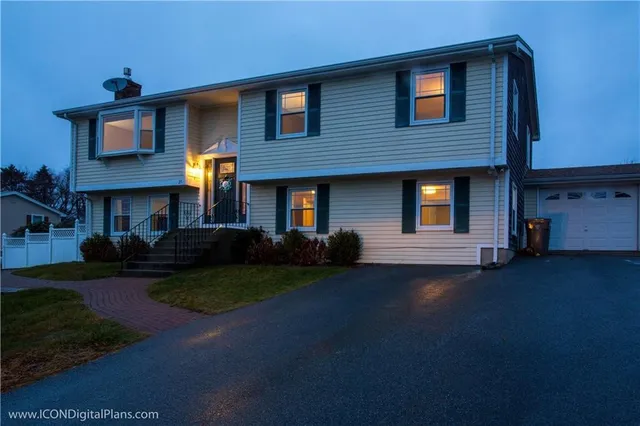 $4,400 | 25 Algonquin Drive, Middletown, RI 02842