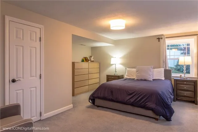 $4,400 | 25 Algonquin Drive, Middletown, RI 02842