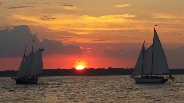 $4,400 | 25 Algonquin Drive, Middletown, RI 02842