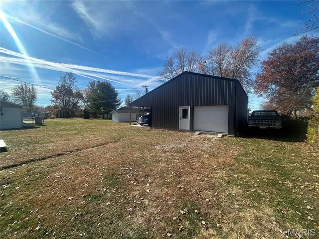 $174,900 | 1133 Teresa Lane, Carrollton, IL 62016