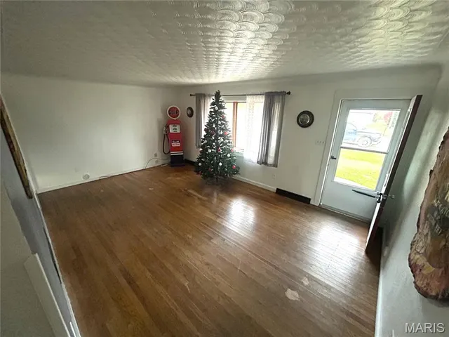 $174,900 | 1133 Teresa Lane, Carrollton, IL 62016