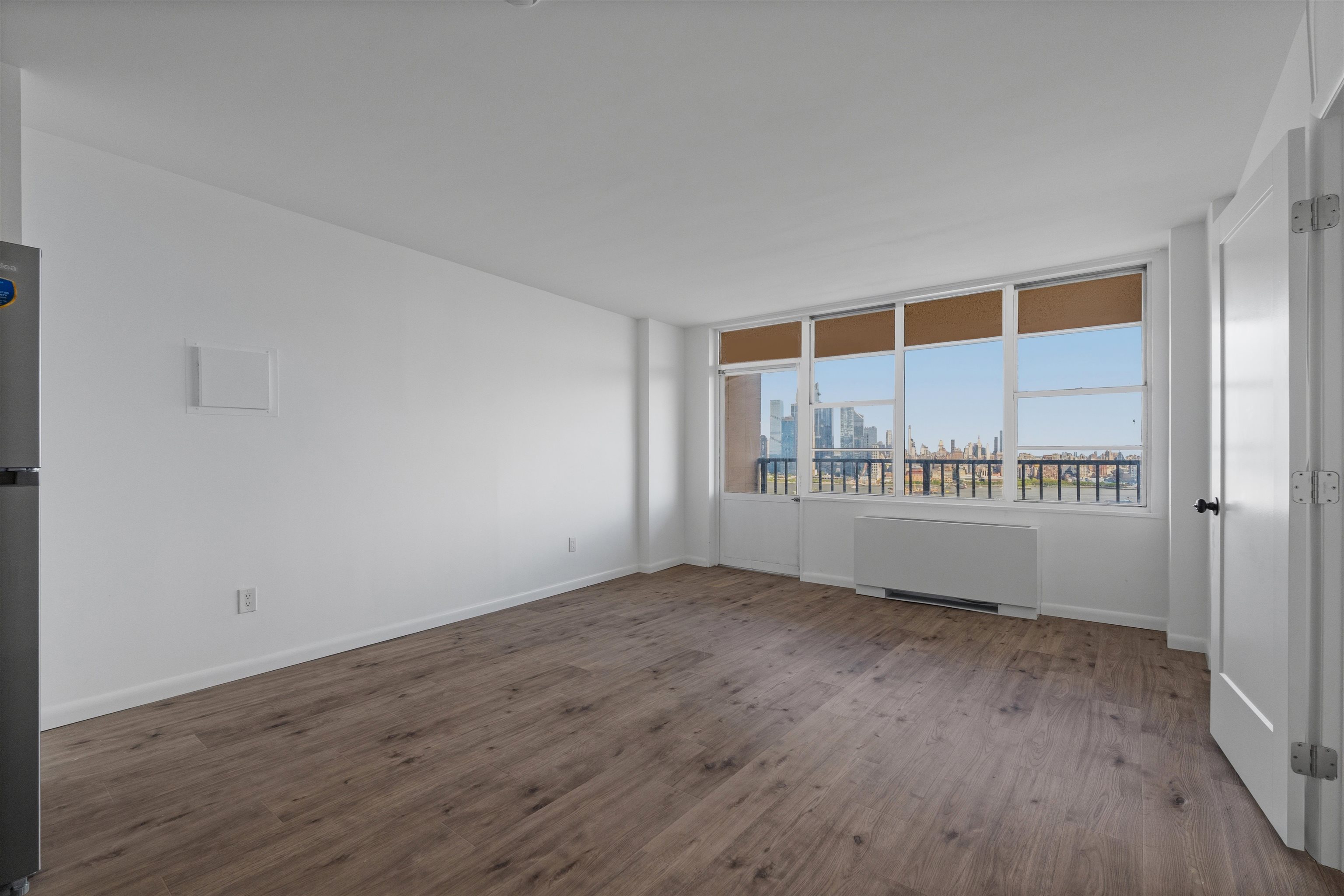380 Mountain Road, Unit 1407 Union City, NJ 07087 - Photo 4 of 19