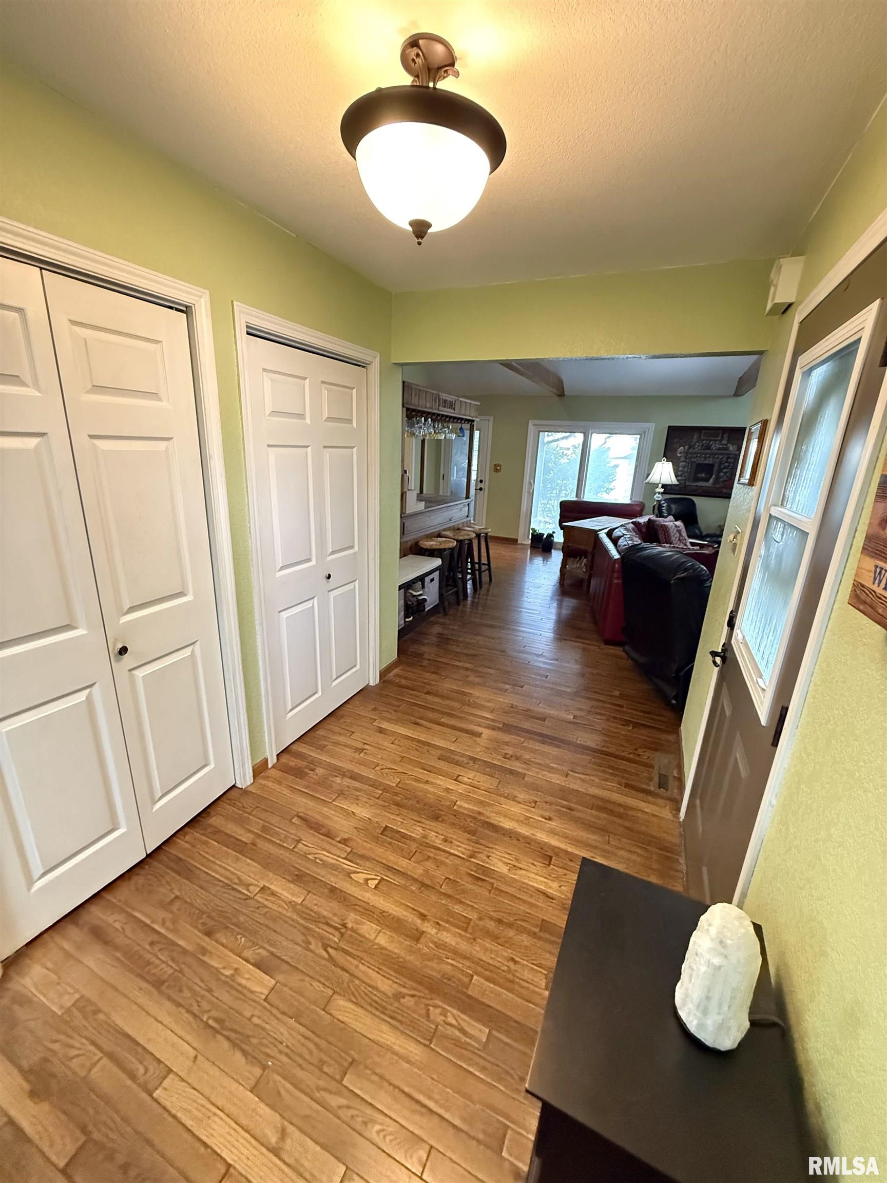 2505 Chestnut Street Quincy, IL 62301 - Photo 7 of 36