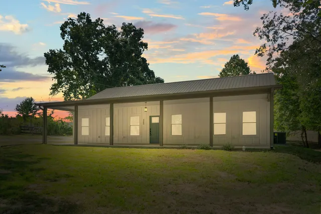 $650,000 | 3389 Anderson Road, Cedar Hill, TN 37032