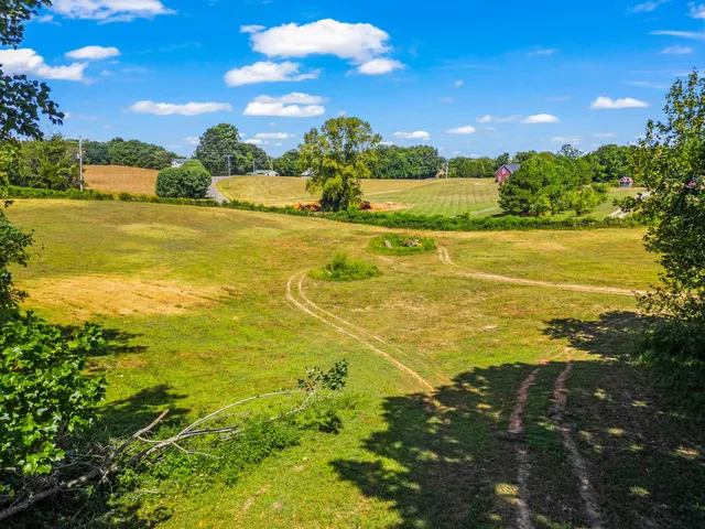 $650,000 | 3389 Anderson Road, Cedar Hill, TN 37032