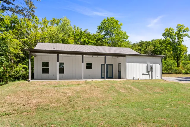 $650,000 | 3389 Anderson Road, Cedar Hill, TN 37032
