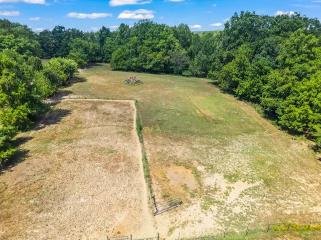 $650,000 | 3389 Anderson Road, Cedar Hill, TN 37032