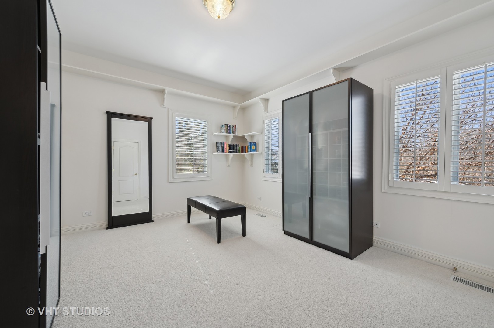 860 Gage Lane Lake Forest, IL 60045 - Photo 23 of 37