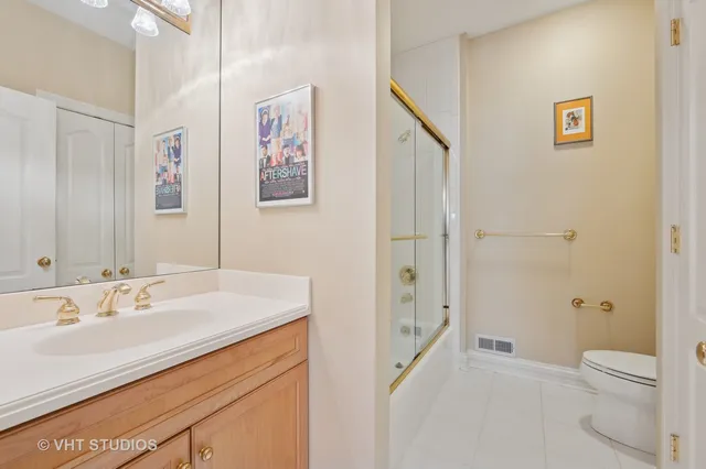 $1,950,000 | 860 Gage Lane, Lake Forest, IL 60045