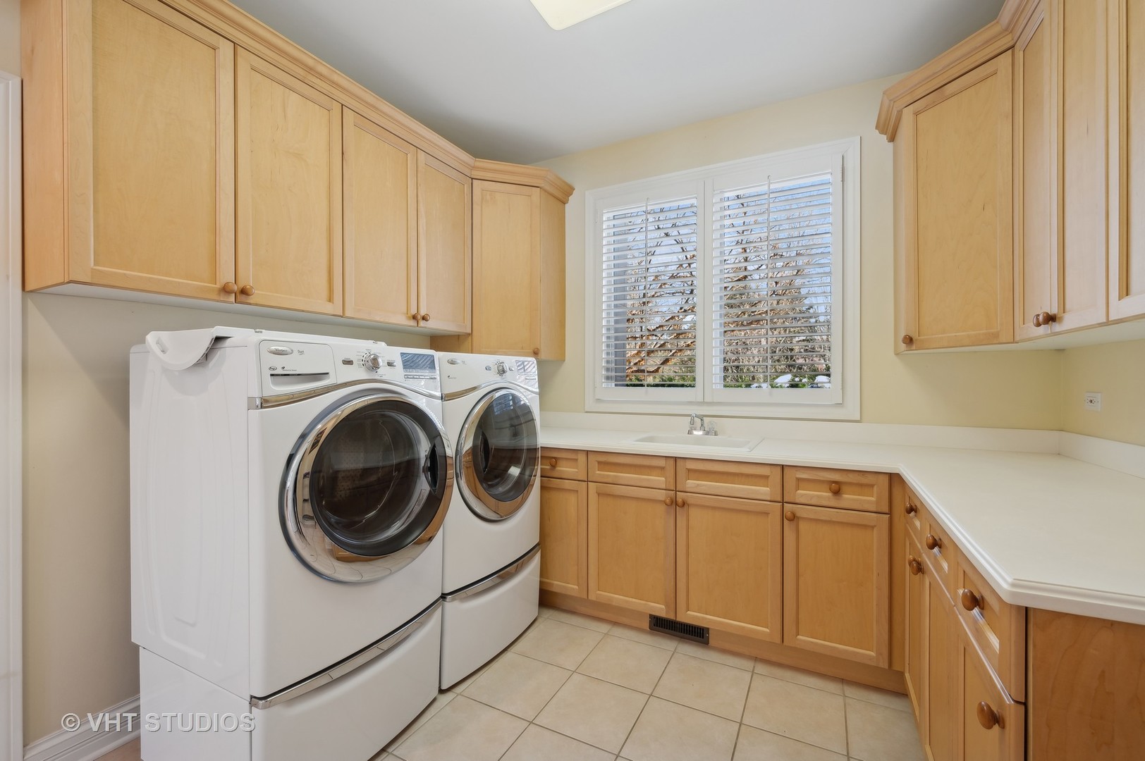 860 Gage Lane Lake Forest, IL 60045 - Photo 33 of 37