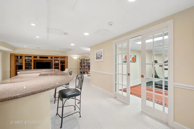 $1,950,000 | 860 Gage Lane, Lake Forest, IL 60045