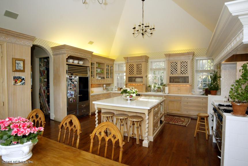 13530 Mandarin Road Jacksonville, FL 32223 - Photo 9 of 14 Kitchen