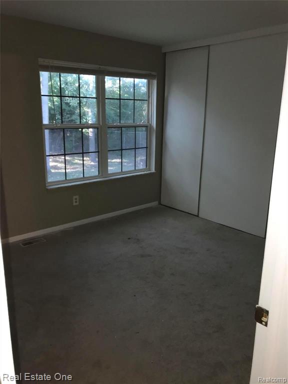 895 Lafayette Court, Unit 12 Rochester, MI 48307 - Photo 12 of 14