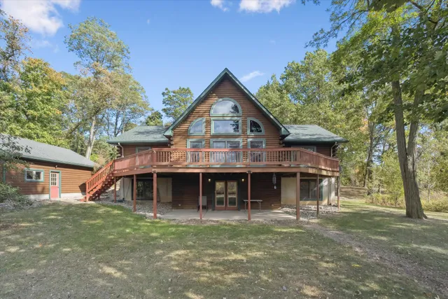 $529,900 | 1750 Fox Road, Jackson, MI 49201