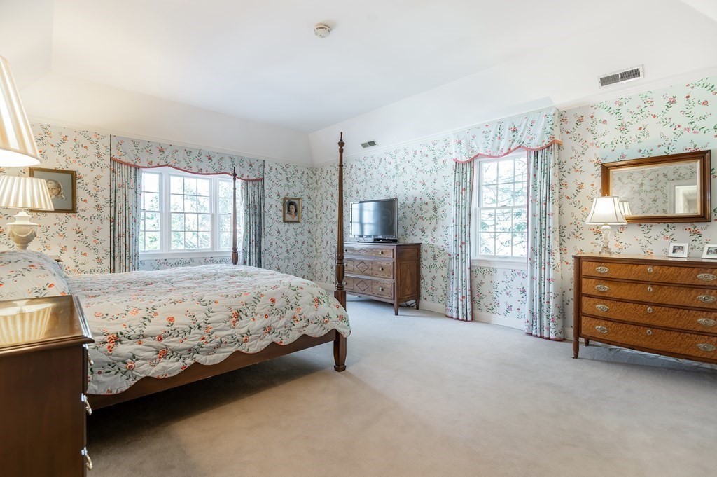 3 Cabot Road Andover, MA 01810 - Photo 21 of 42 Gallery Image 21