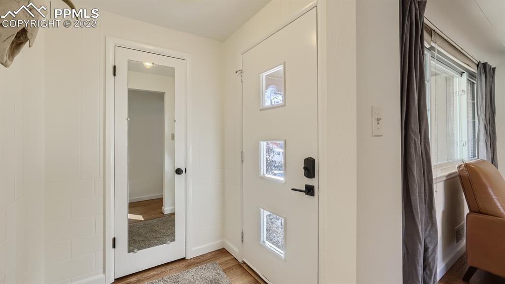 530 Valley Road Colorado Springs, CO 80904 - Photo 3 of 50 a view of a bathroom from the hallway