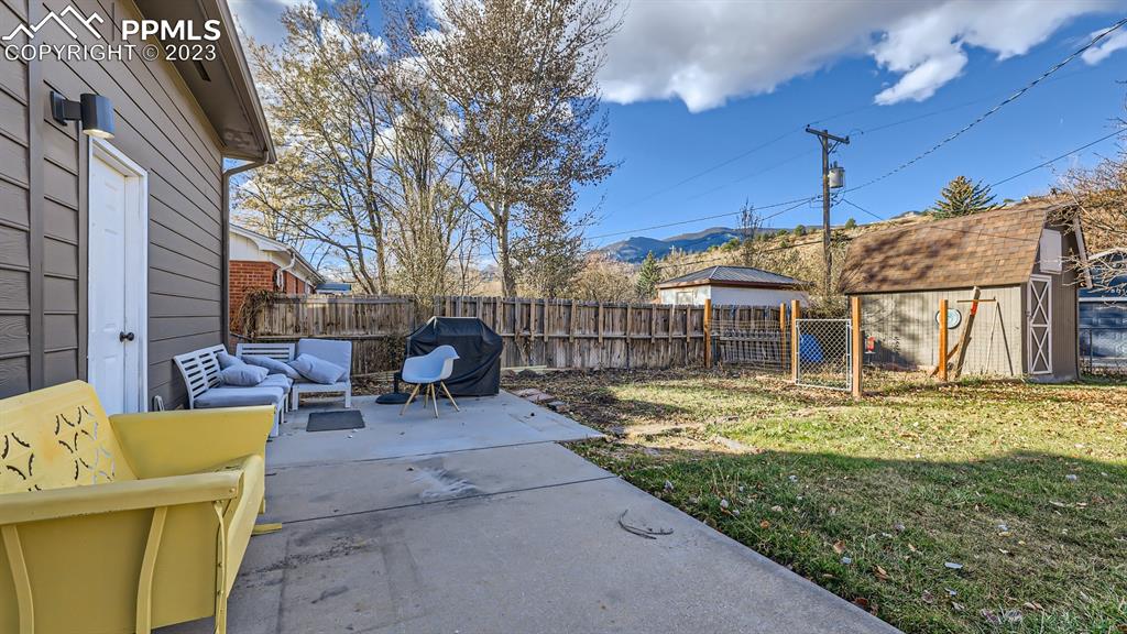 530 Valley Road Colorado Springs, CO 80904 - Photo 44 of 50 a view of a house with backyard