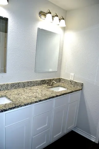 $1,900 | 2216 Sayle Street, Greenville, TX 75401