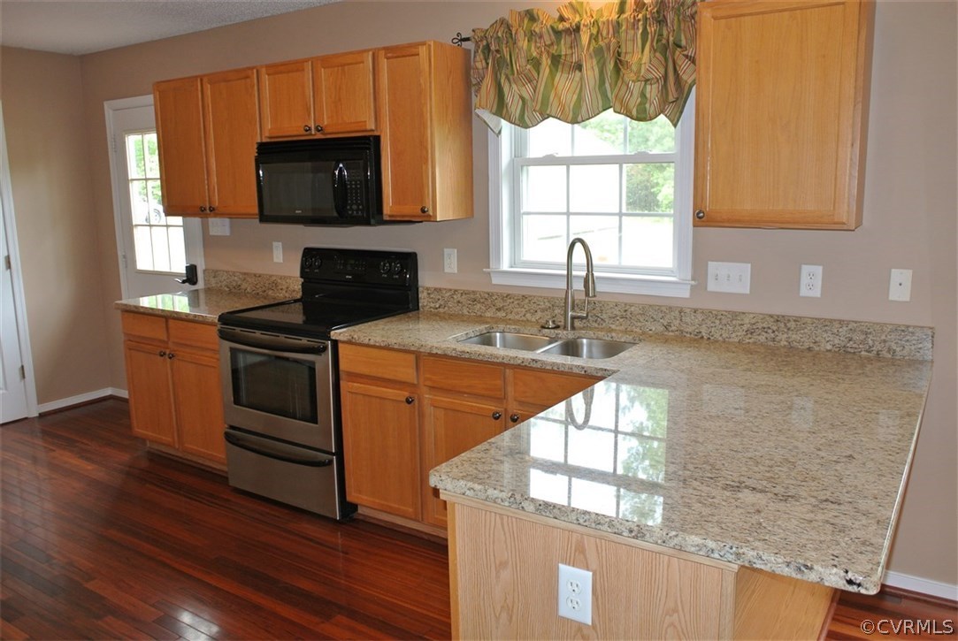 11221 Danforth Road Chesterfield, VA 23838 - Photo 2 of 22