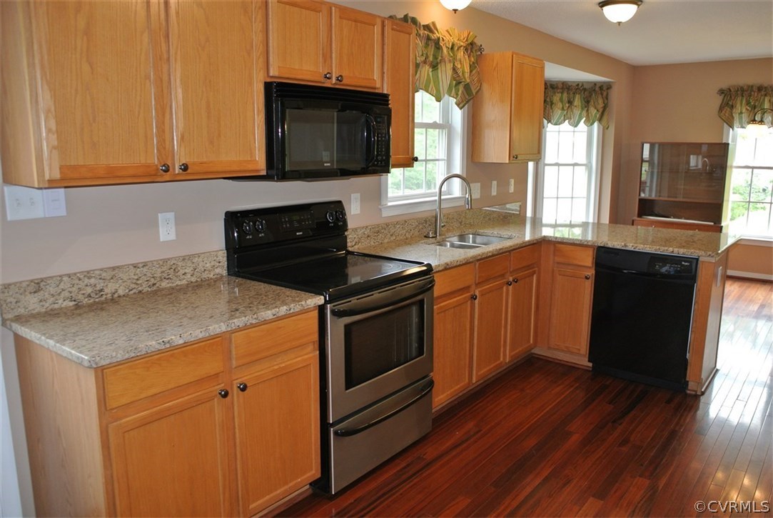 11221 Danforth Road Chesterfield, VA 23838 - Photo 4 of 22