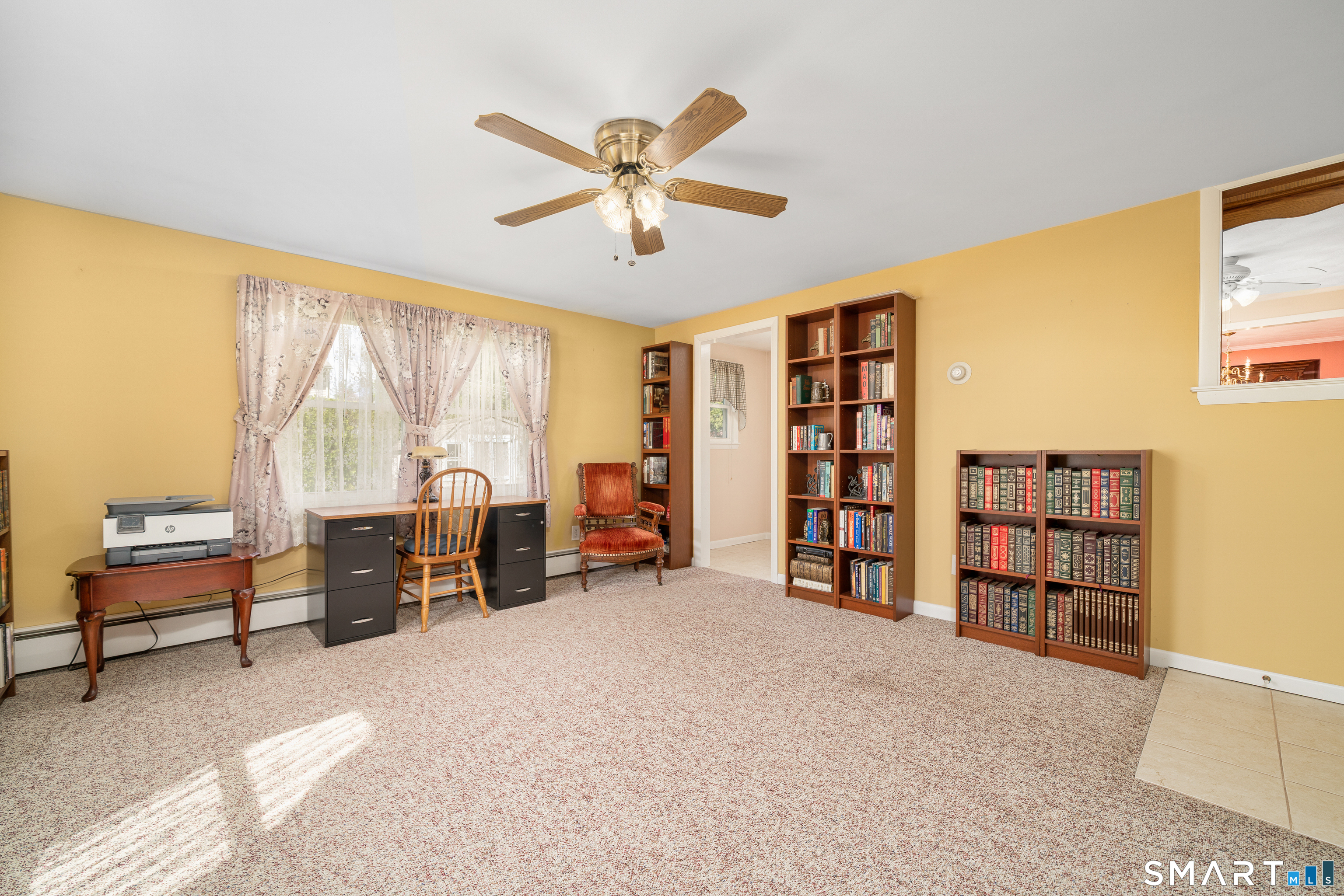 43 Edward Street Wethersfield, CT 06109 - Photo 16 of 40 Family Room / Library / Home Office