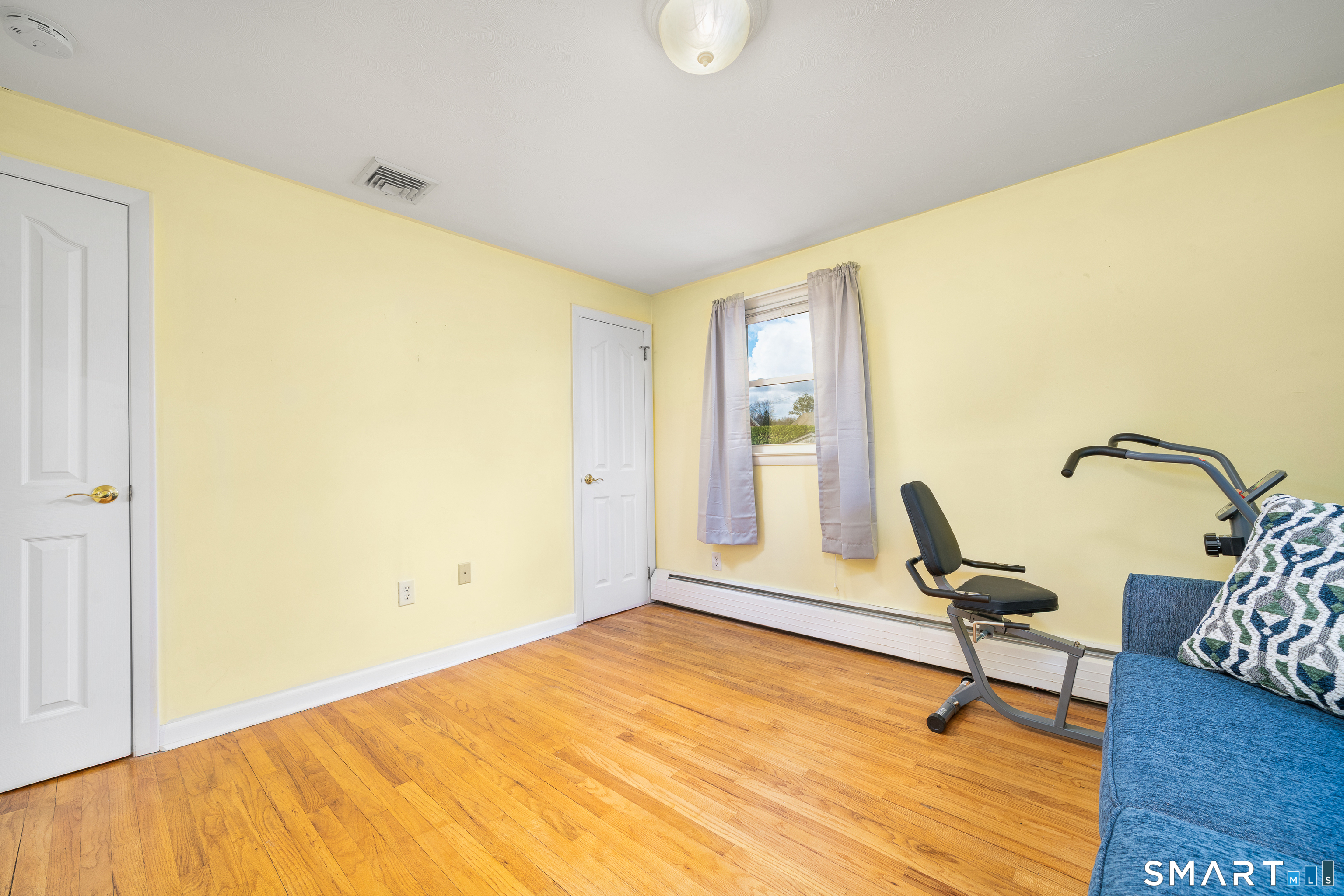 43 Edward Street Wethersfield, CT 06109 - Photo 26 of 40 Bedroom 2