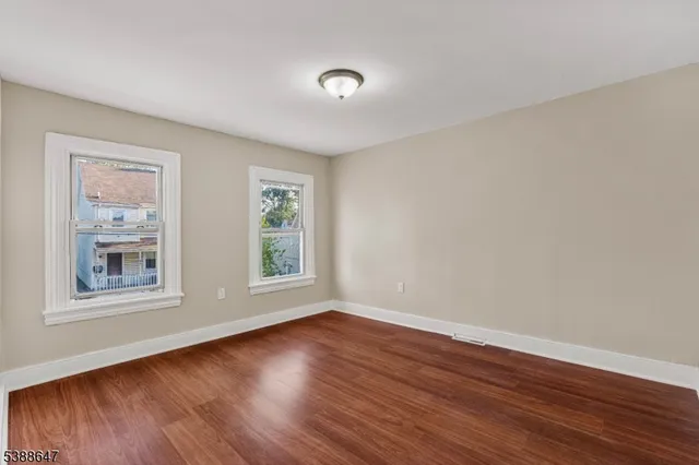 $289,000 | 330 Chambers Street, Phillipsburg, NJ 08865