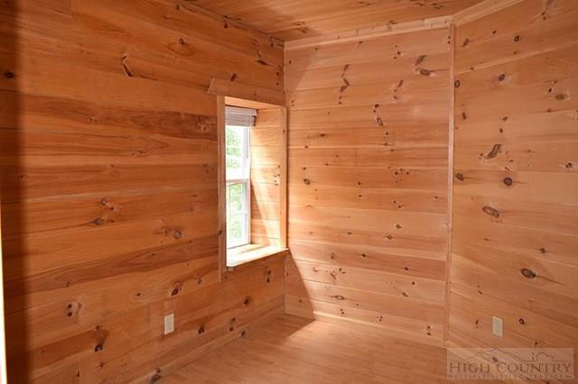 647 Junaluska Road Boone, NC 28607 - Photo 9 of 30 Gallery Image 9