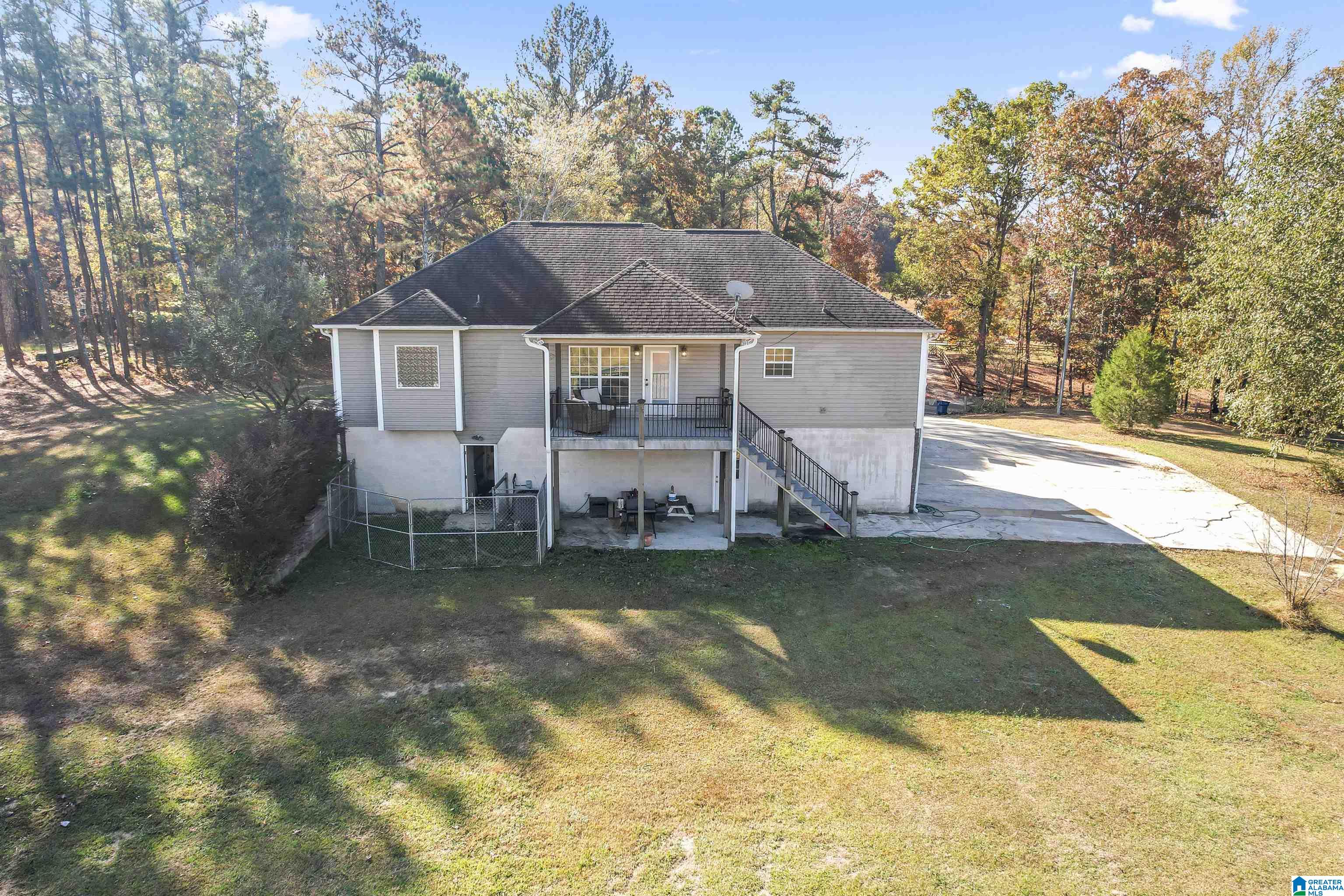 1877 Deans Ferry Road Hayden, AL 35079 - Photo 4 of 43
