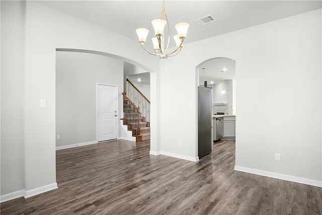 $2,645 | 2009 Markley Drive, Bryan, TX 77807